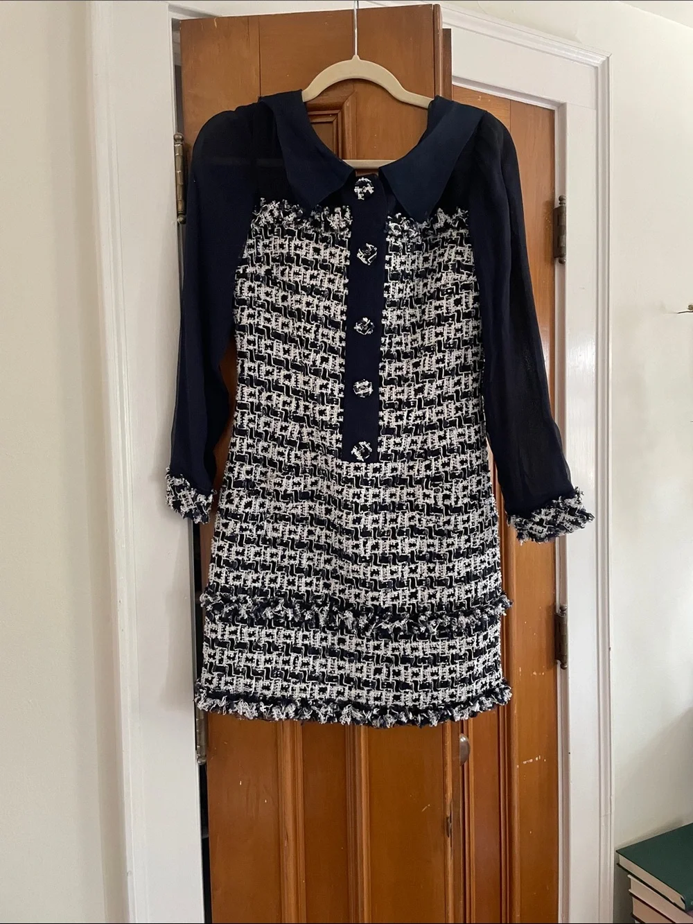 Oscar de la Renta Navy & White Tweed Long-Sleeve Shift Dress - Picture 2 of 6